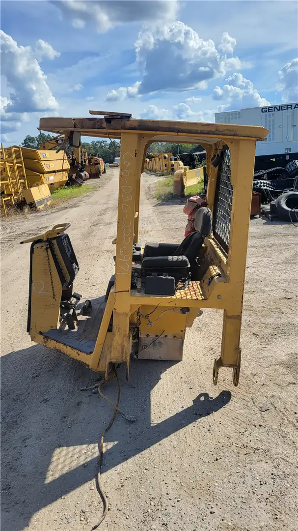 USED CAB image