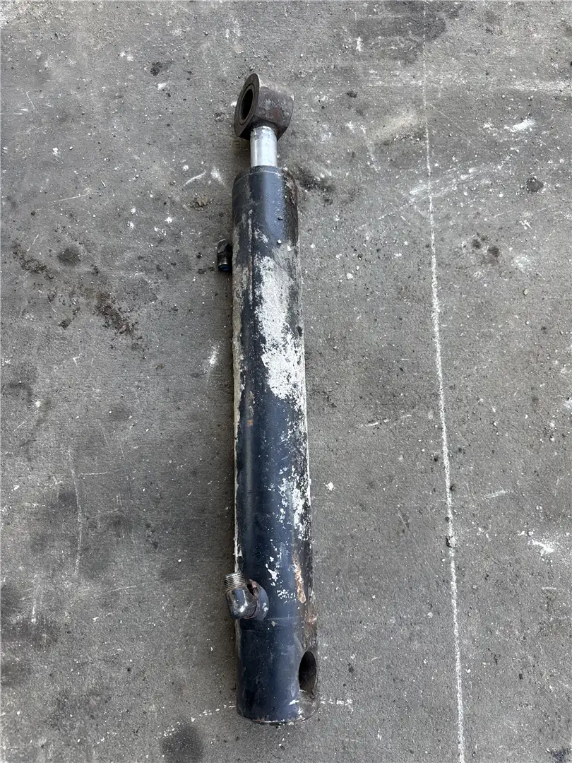 USED RH CYLINDER image