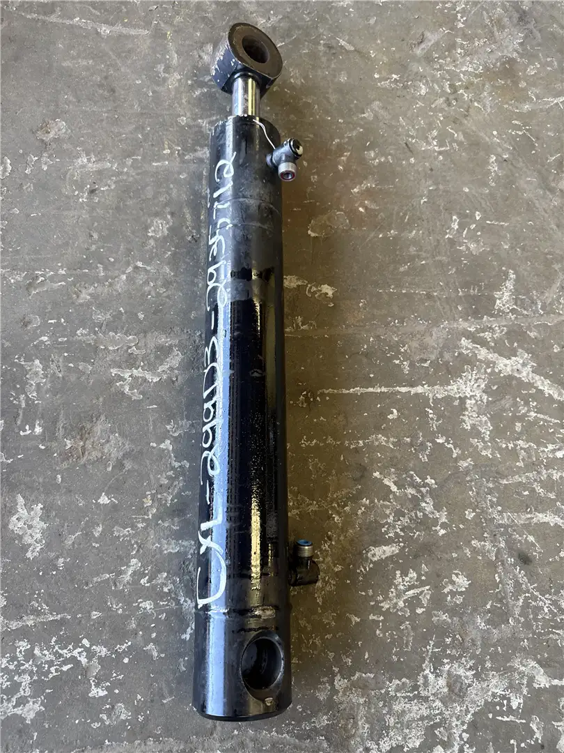 USED LH TILT CYLIN image