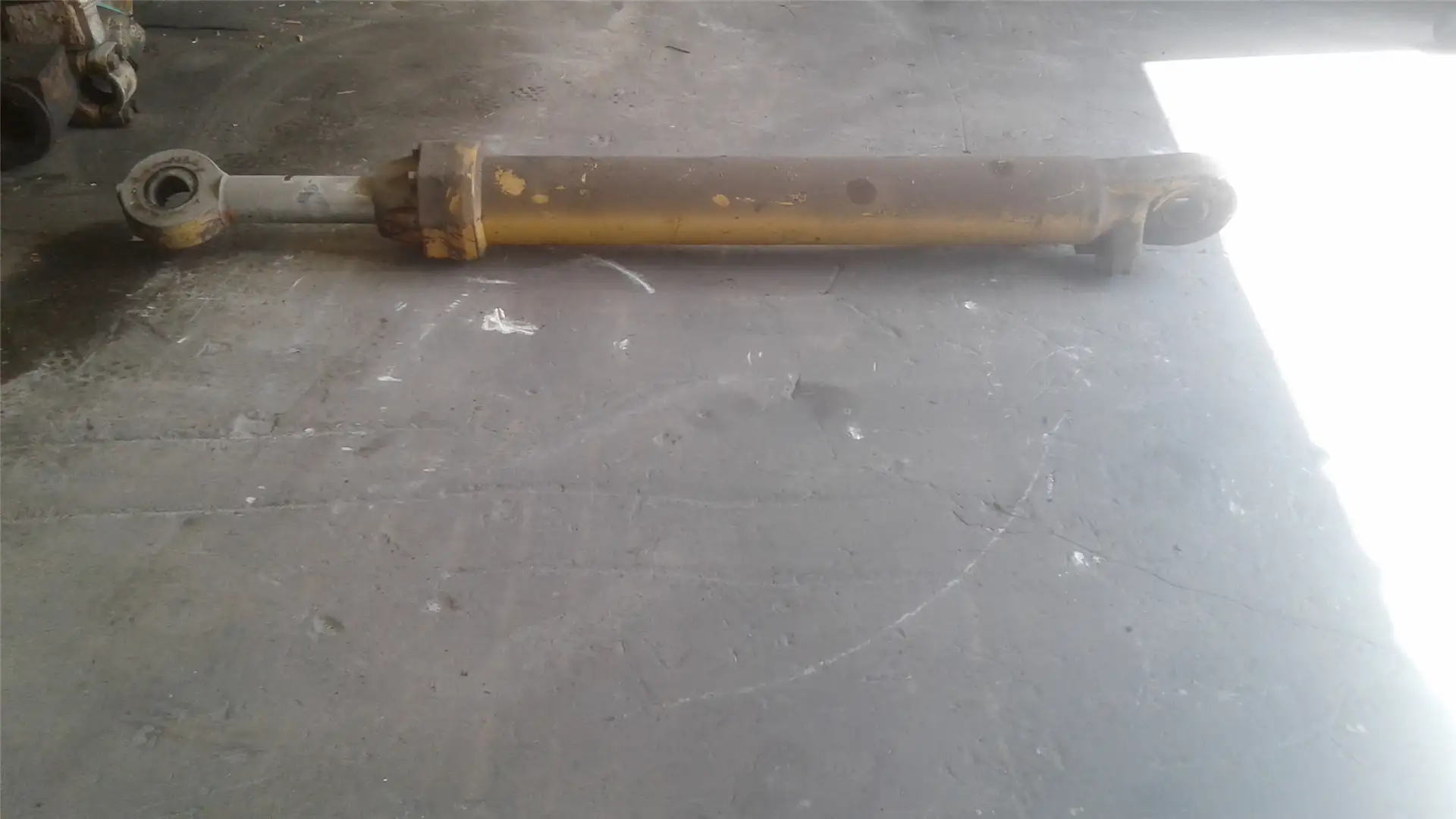 USED CYL STICK image