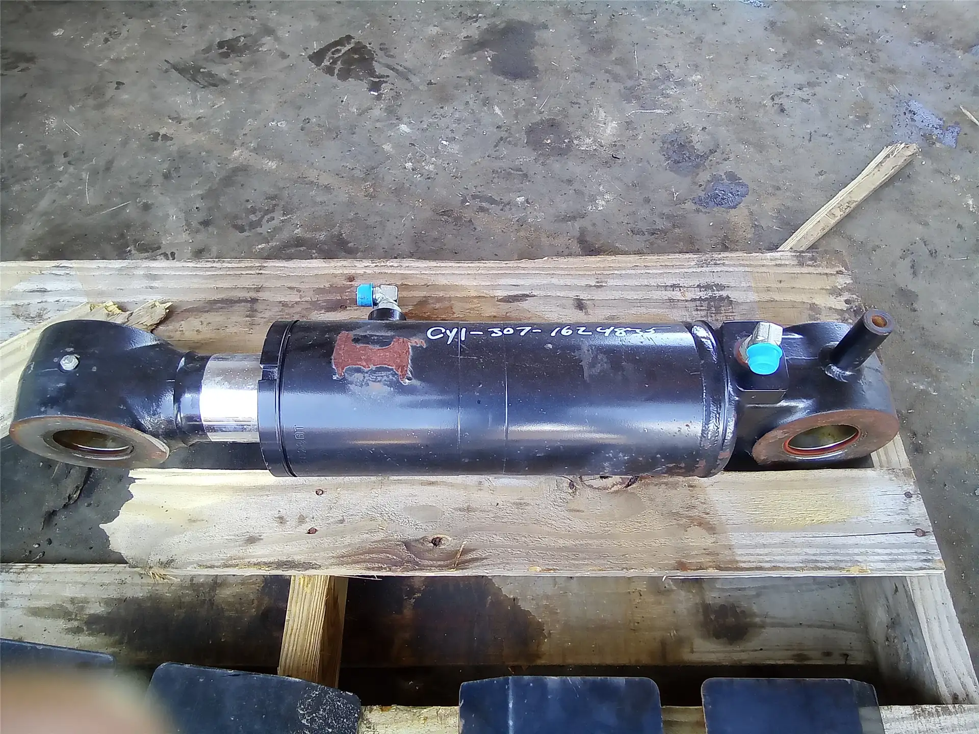 USED BLADE CYLINDE image