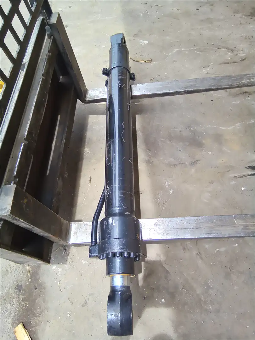 USED STICK CYLINDE image