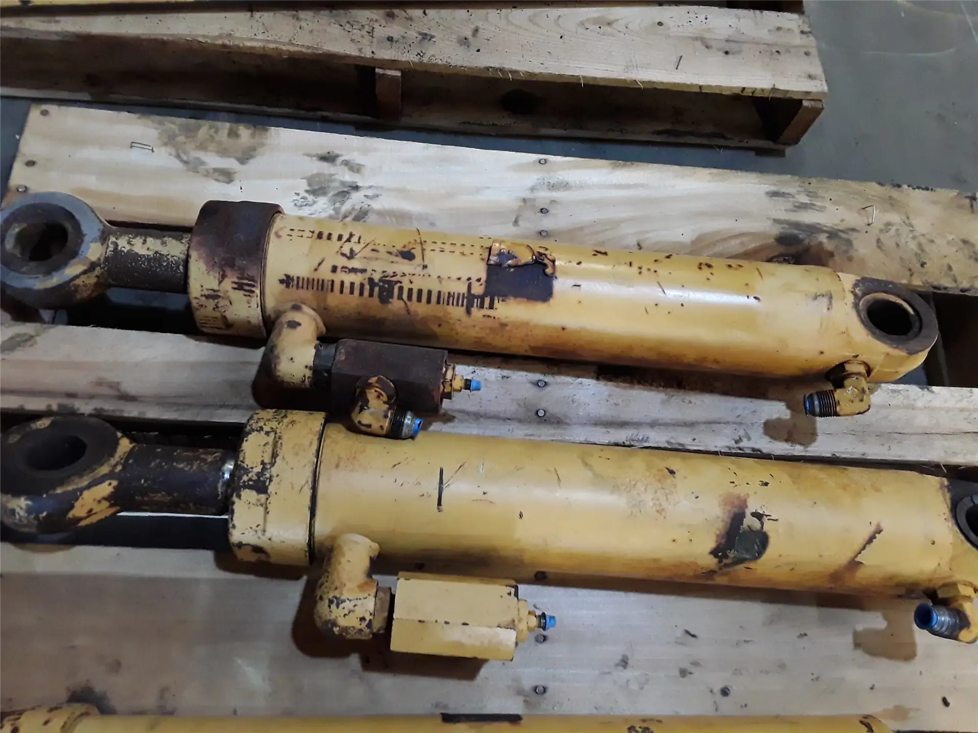 USED CYLINDER GP-B image