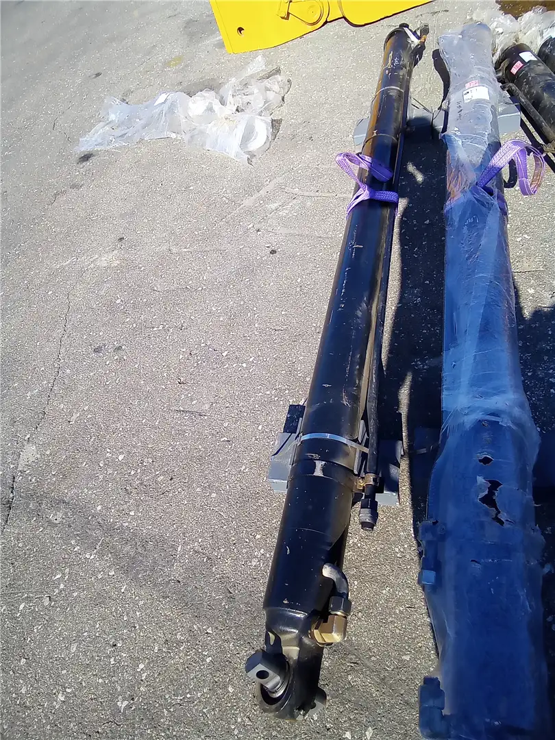 USED HOIST CYL image