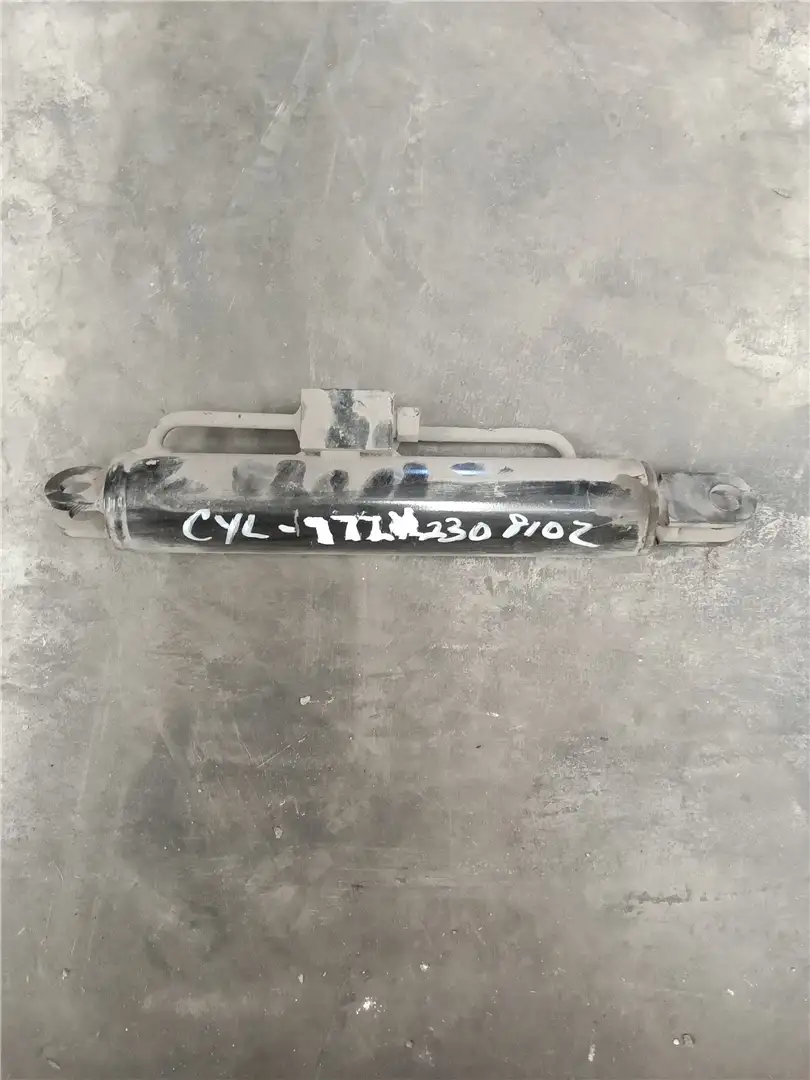 USED COUPLER CYL image