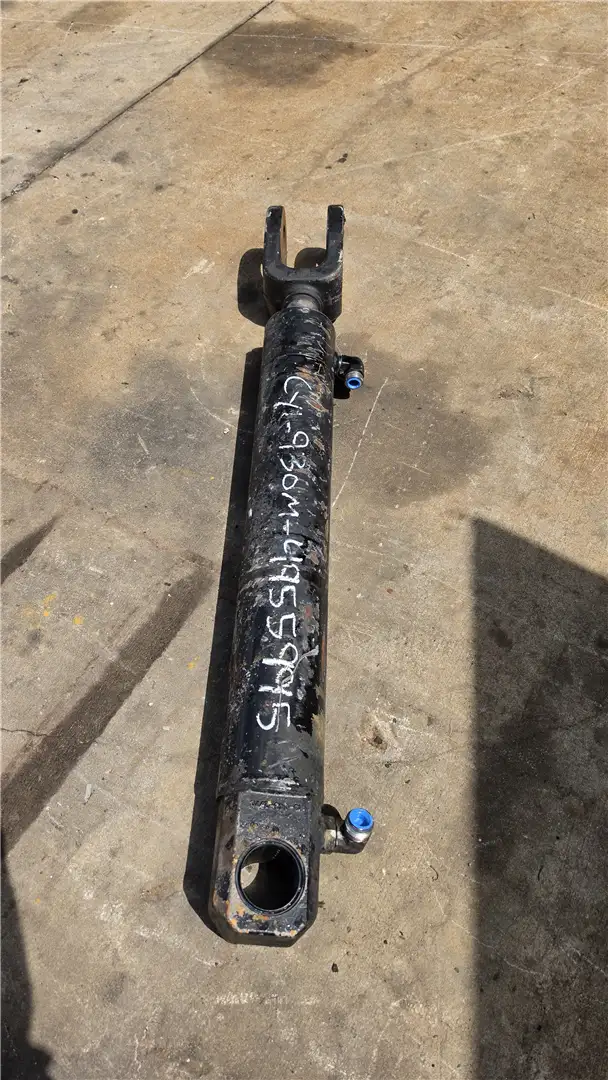 USED LIFT CYL image