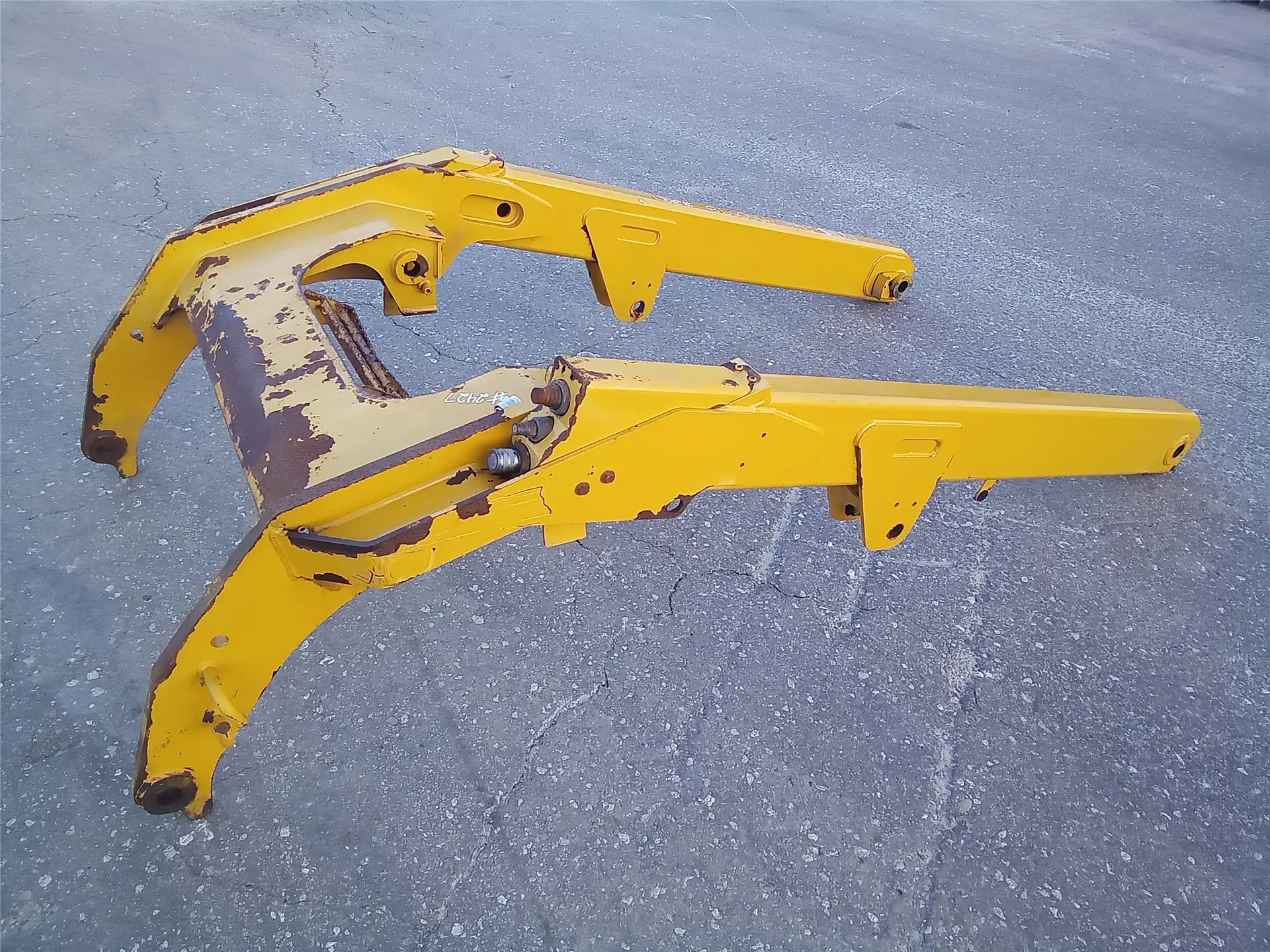 USED LIFT ARM AS image