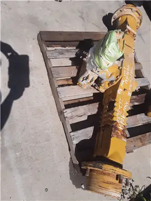USED AXLE image