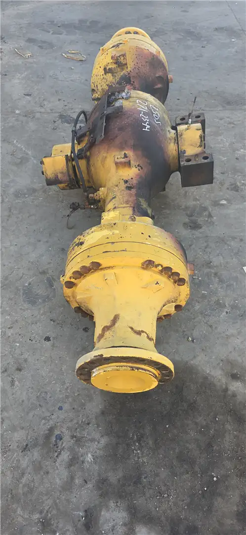 USED AXLE image