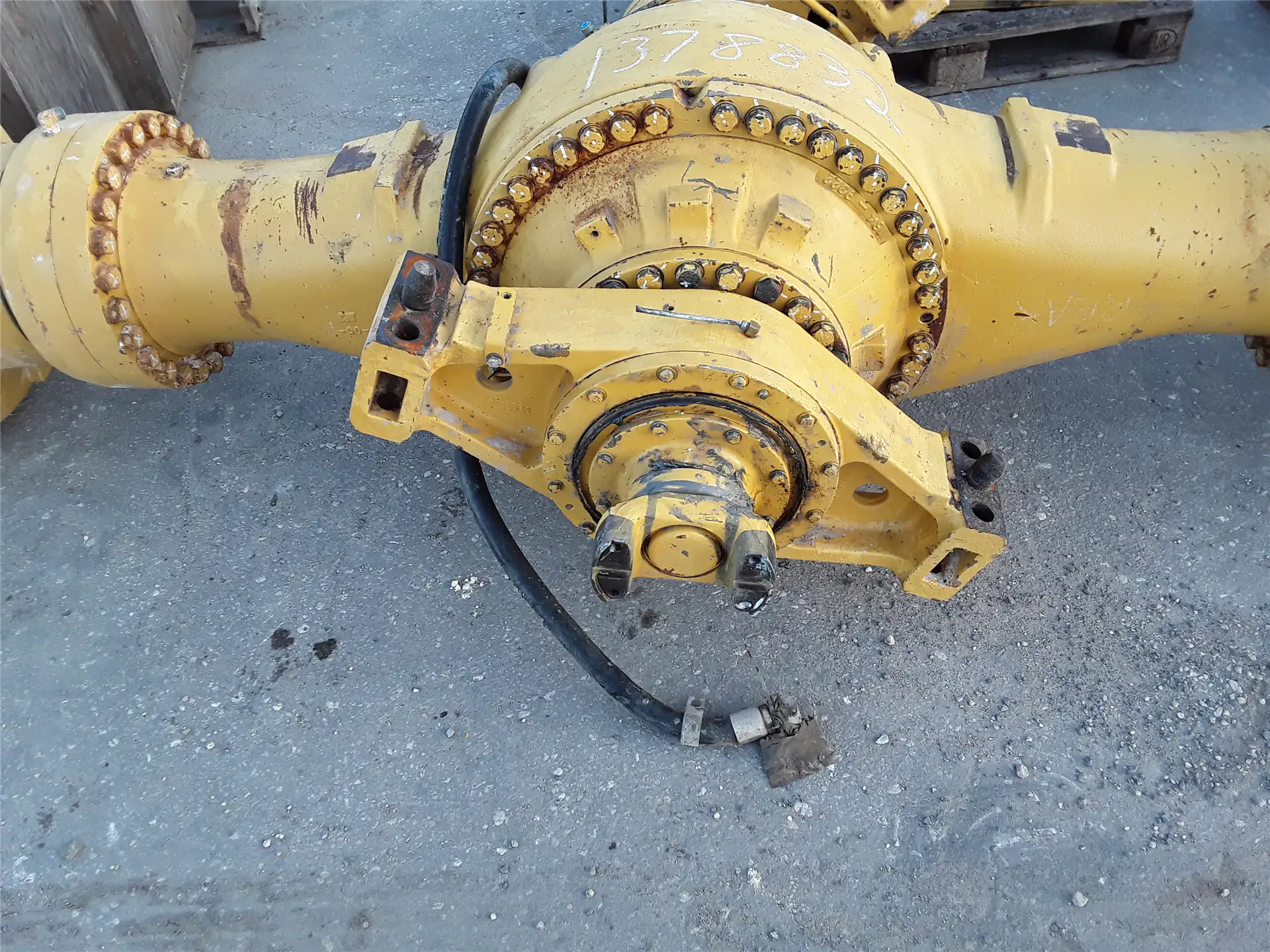 USED AXLE GROUP WI image