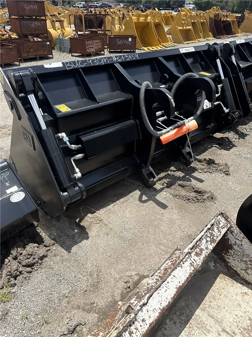USED 103IN BUCKET image