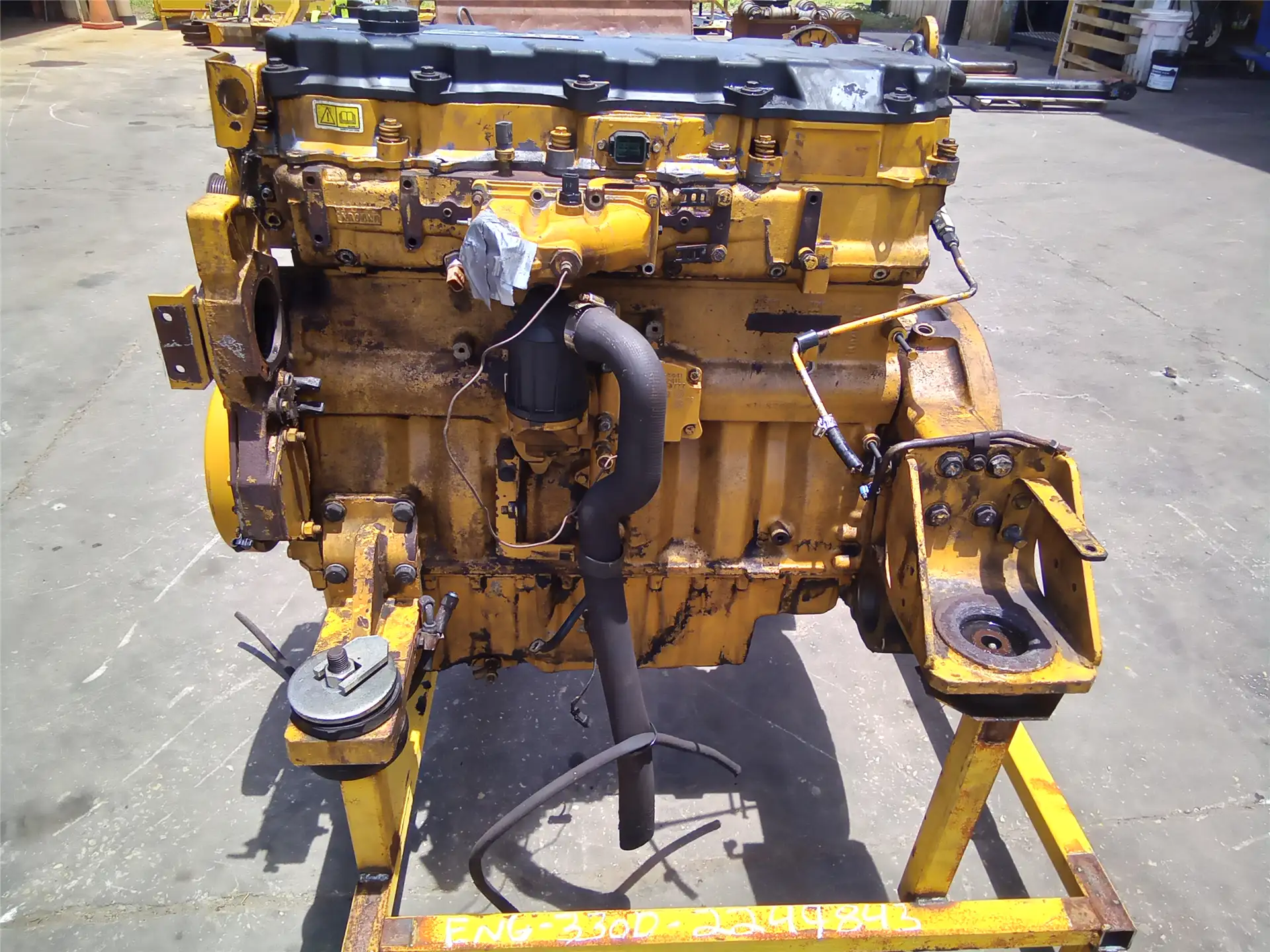 USED ENGINE AR image
