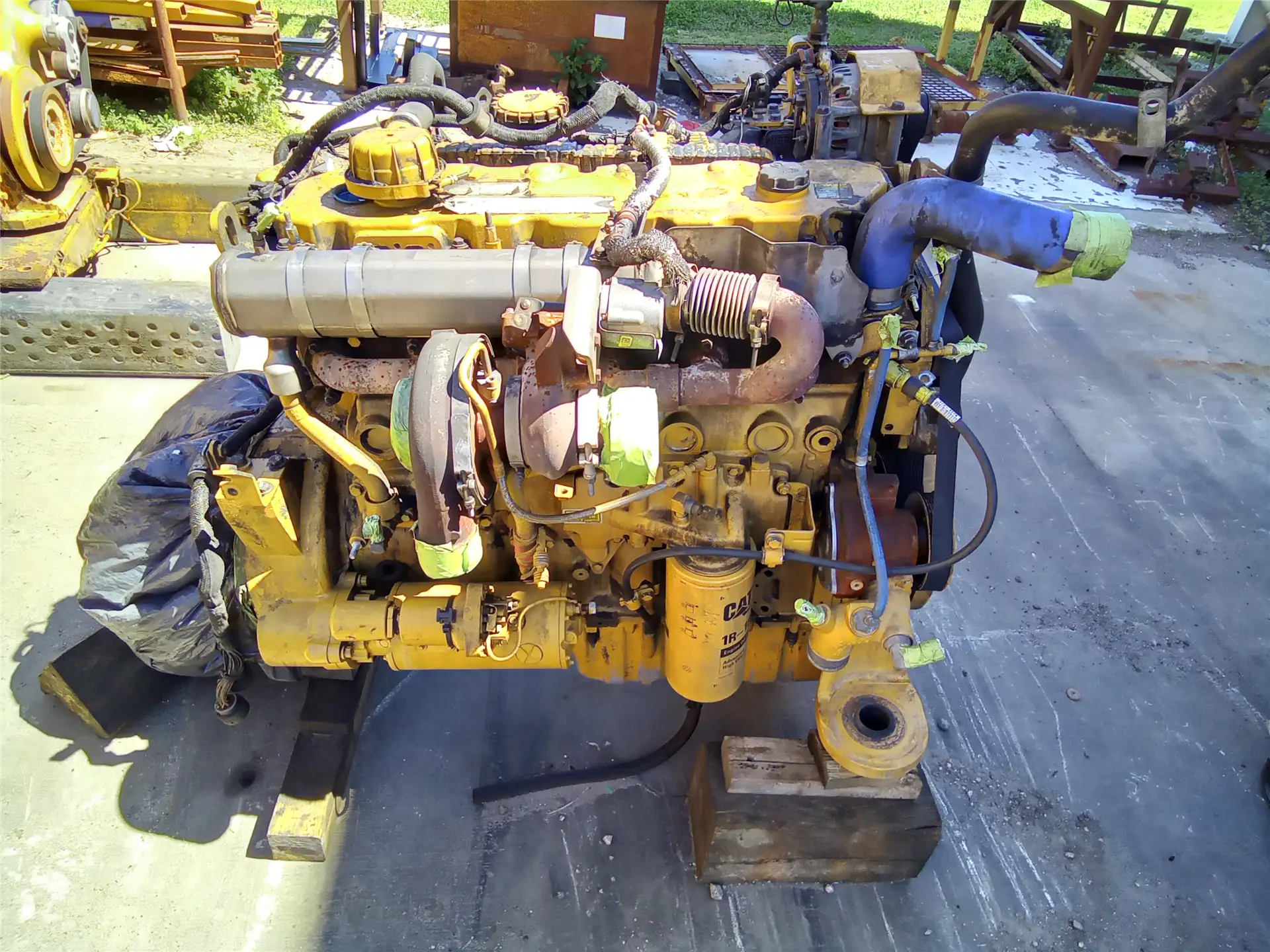 USED ENGINE image