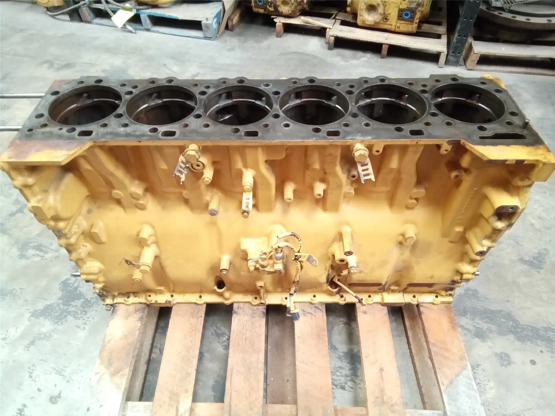 USED BLOCK image