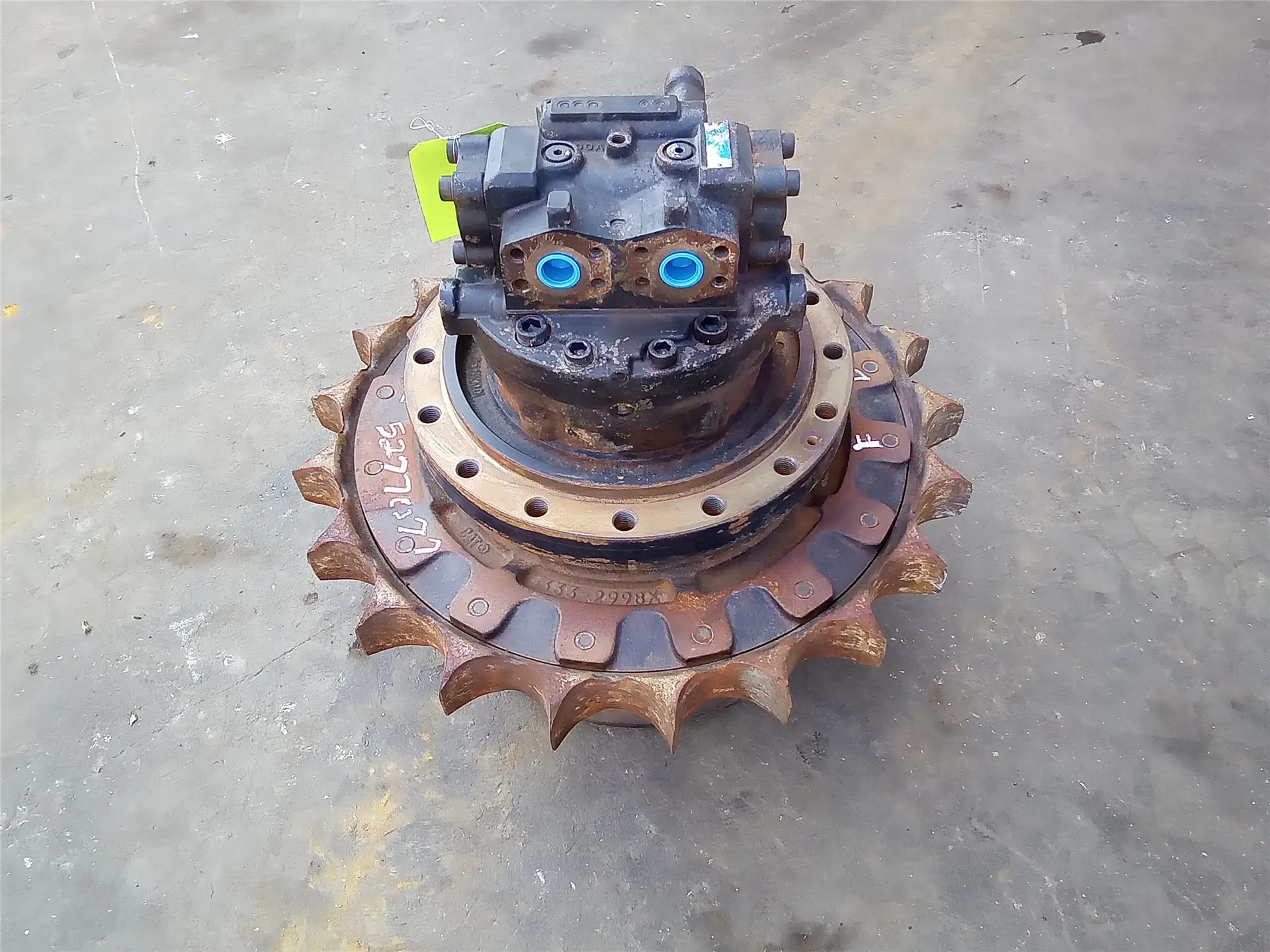 USED LH FINAL DRIV image