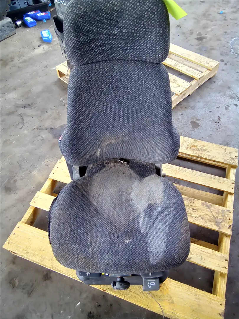 USED SEAT GP image