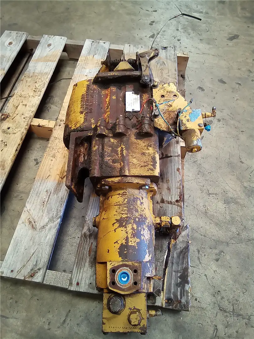 USED TRANSMISSION image