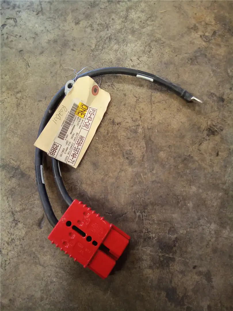 NEW BATTERY CONNEC image