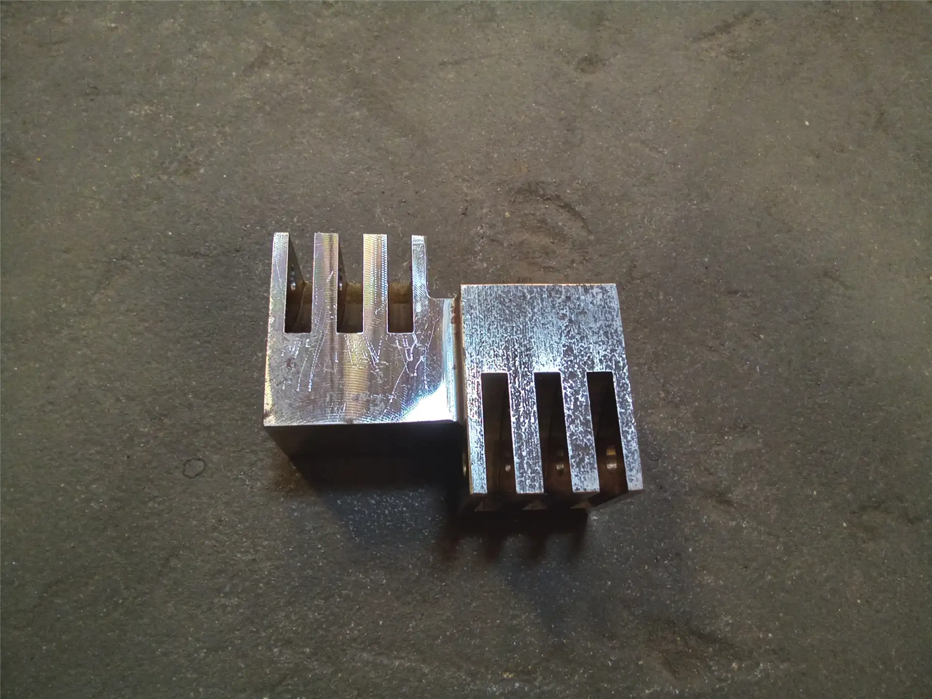 NEW CHAIN BLOCK image