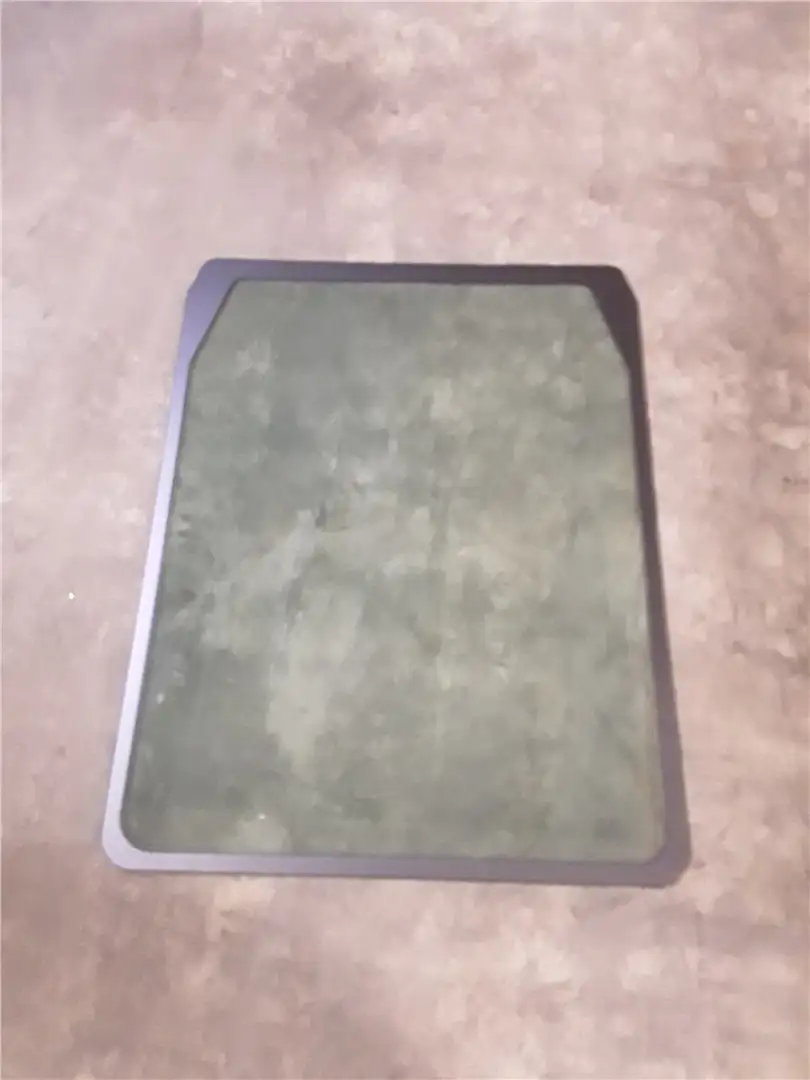 NEW CAB GLASS FRON image