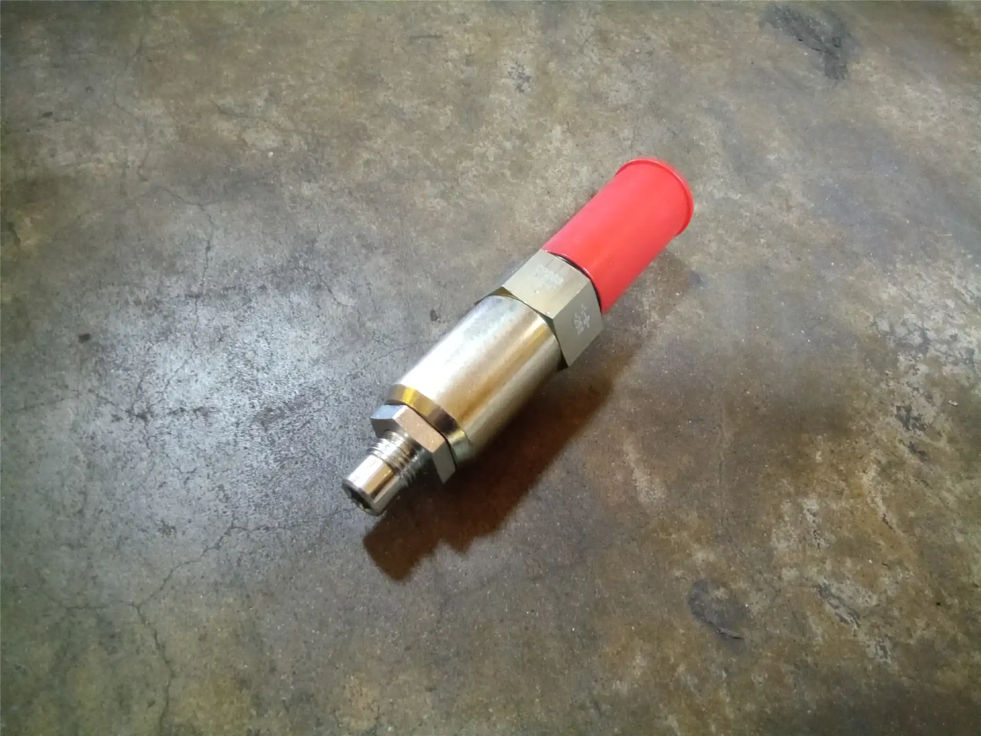 NEW RELEIF VALVE image