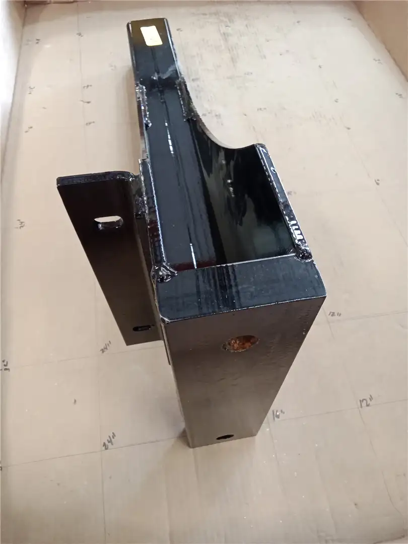 NEW RH CAB GUARD image