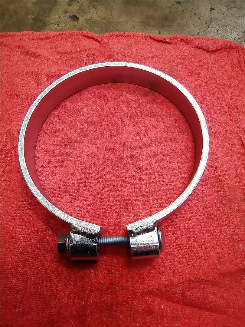 NEW MUFFLER CLAMP image