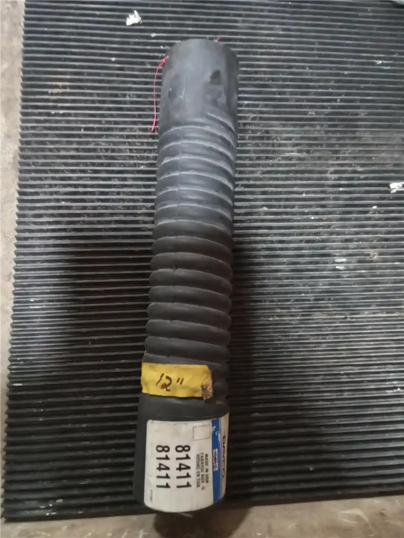 NEW RADIATOR HOSE image