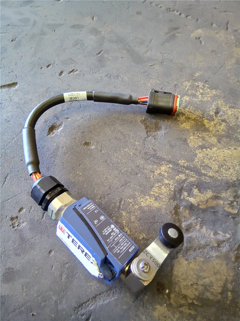 NEW LIMIT SWITCH image