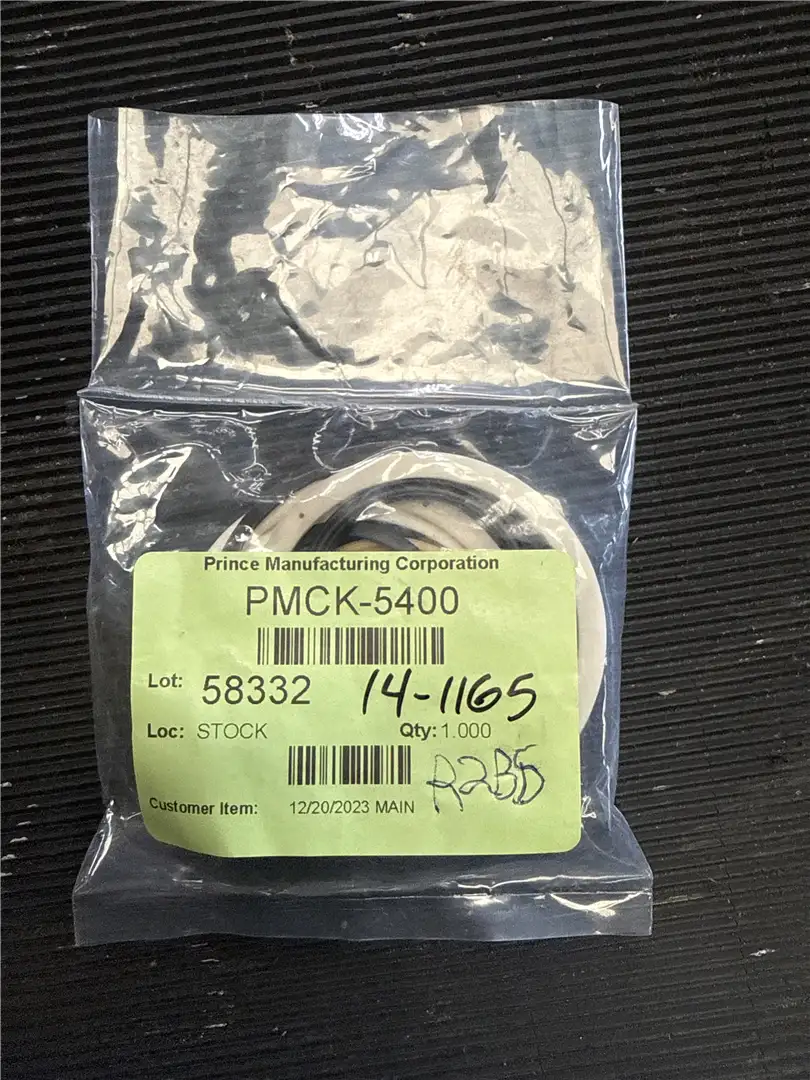 NEW SEAL KIT image