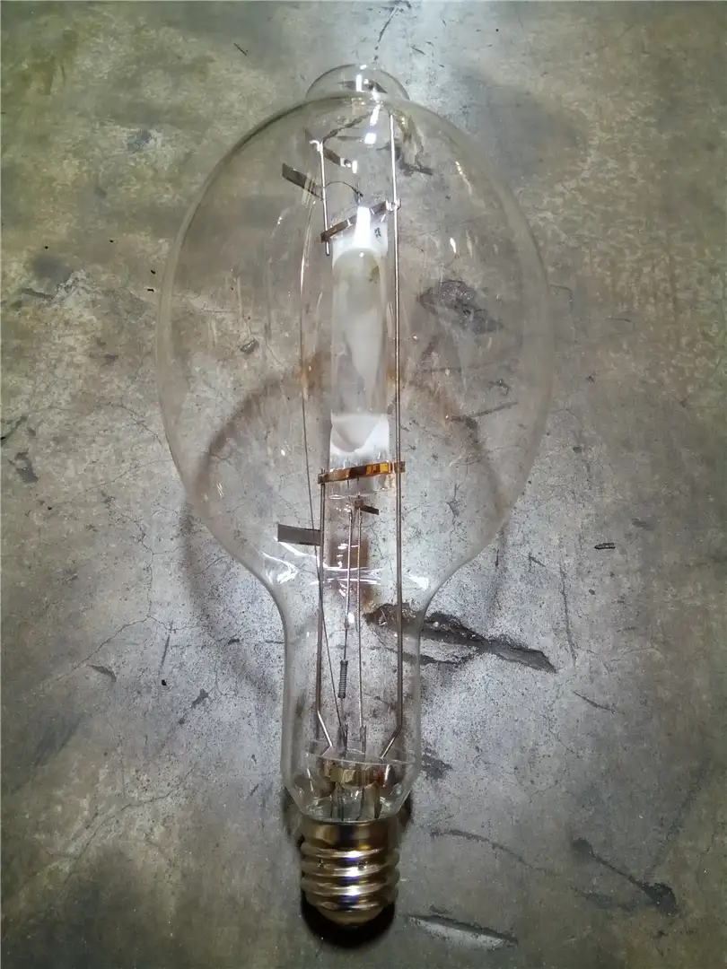 NEW 1050W LAMP image