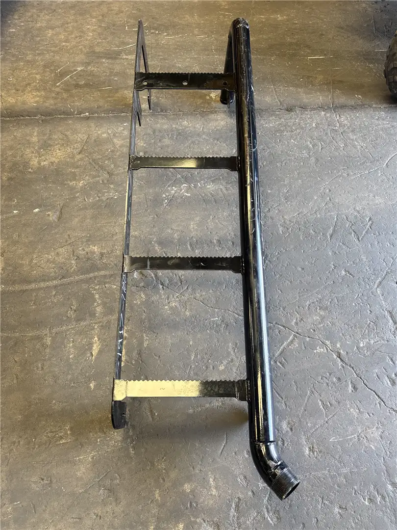 NEW LADDER image
