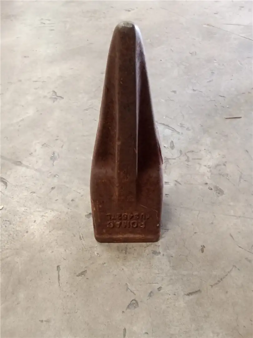 USED LONG TOOTH image