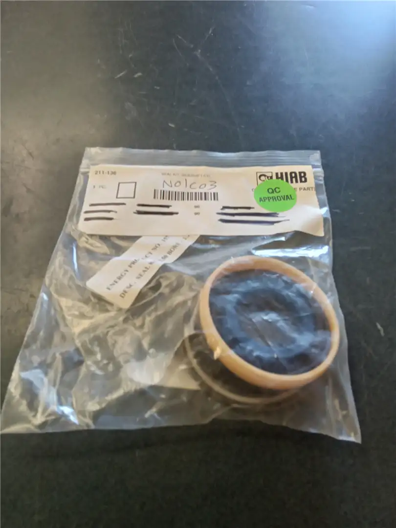 NEW SEAL KIT image