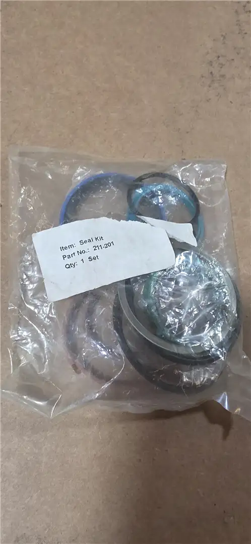 NEW SEAL KIT image
