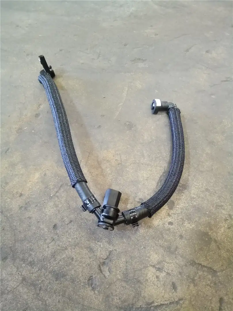NEW FUEL RAIL image