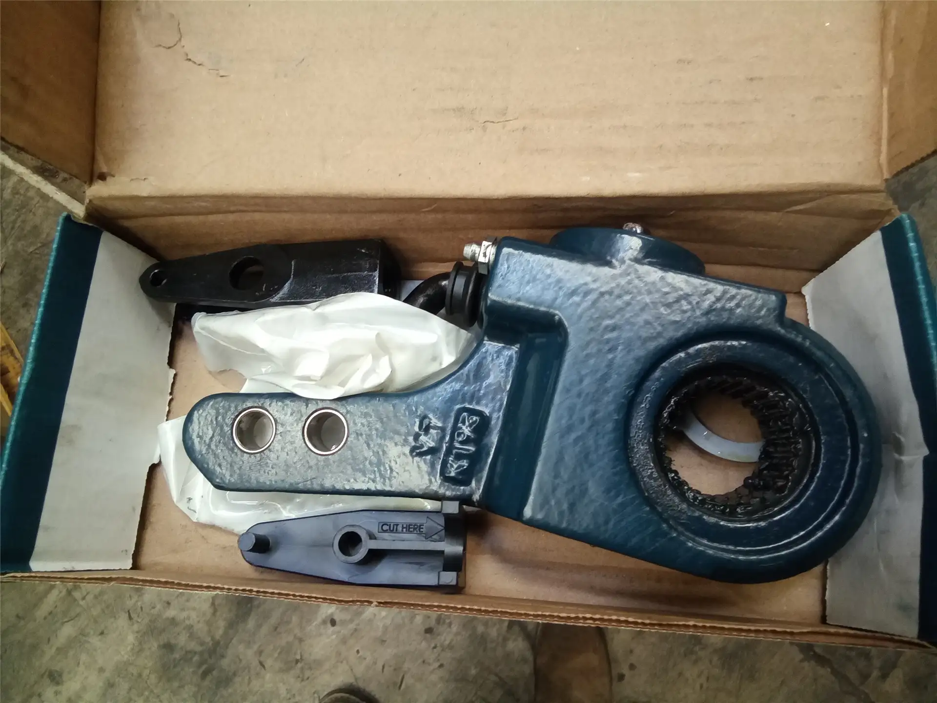 NEW SLACK ADJUSTER image