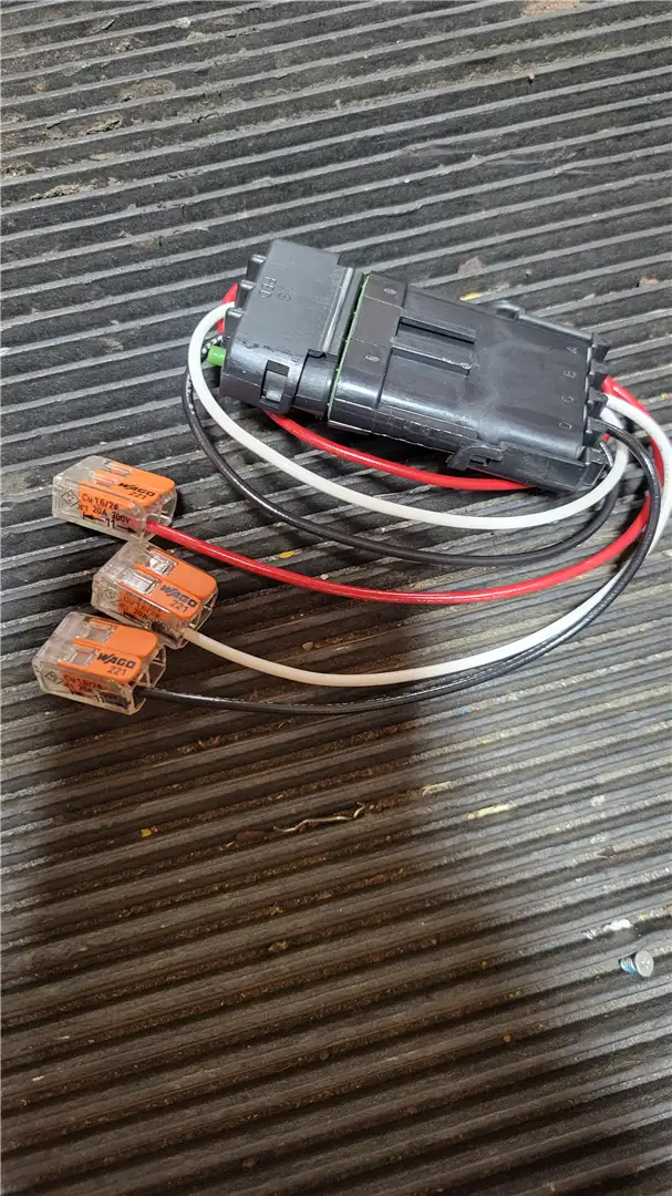 NEW MOTOR HARNESS image