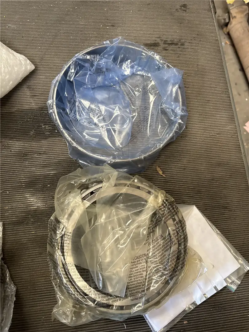 NEW BEARING SET image