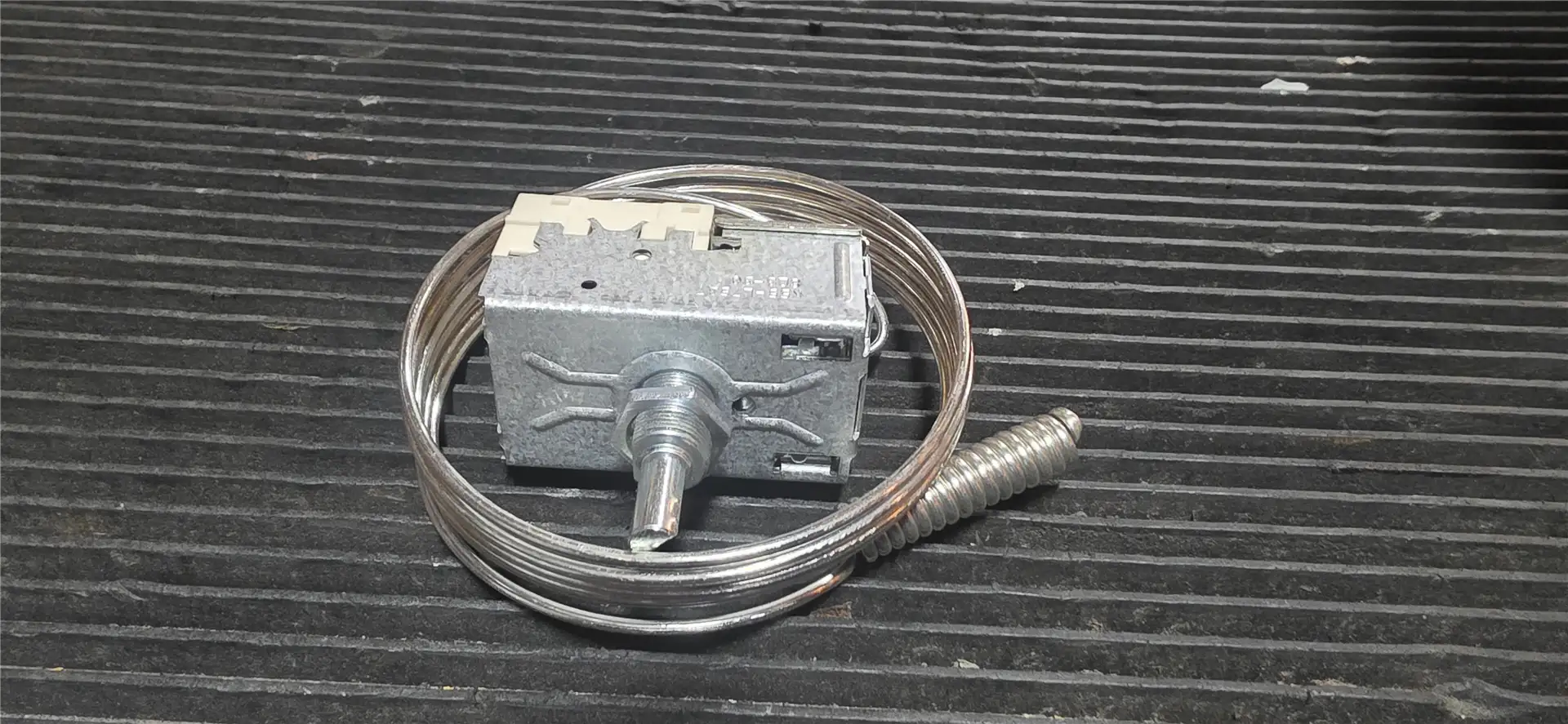 NEW THERMOSTAT image