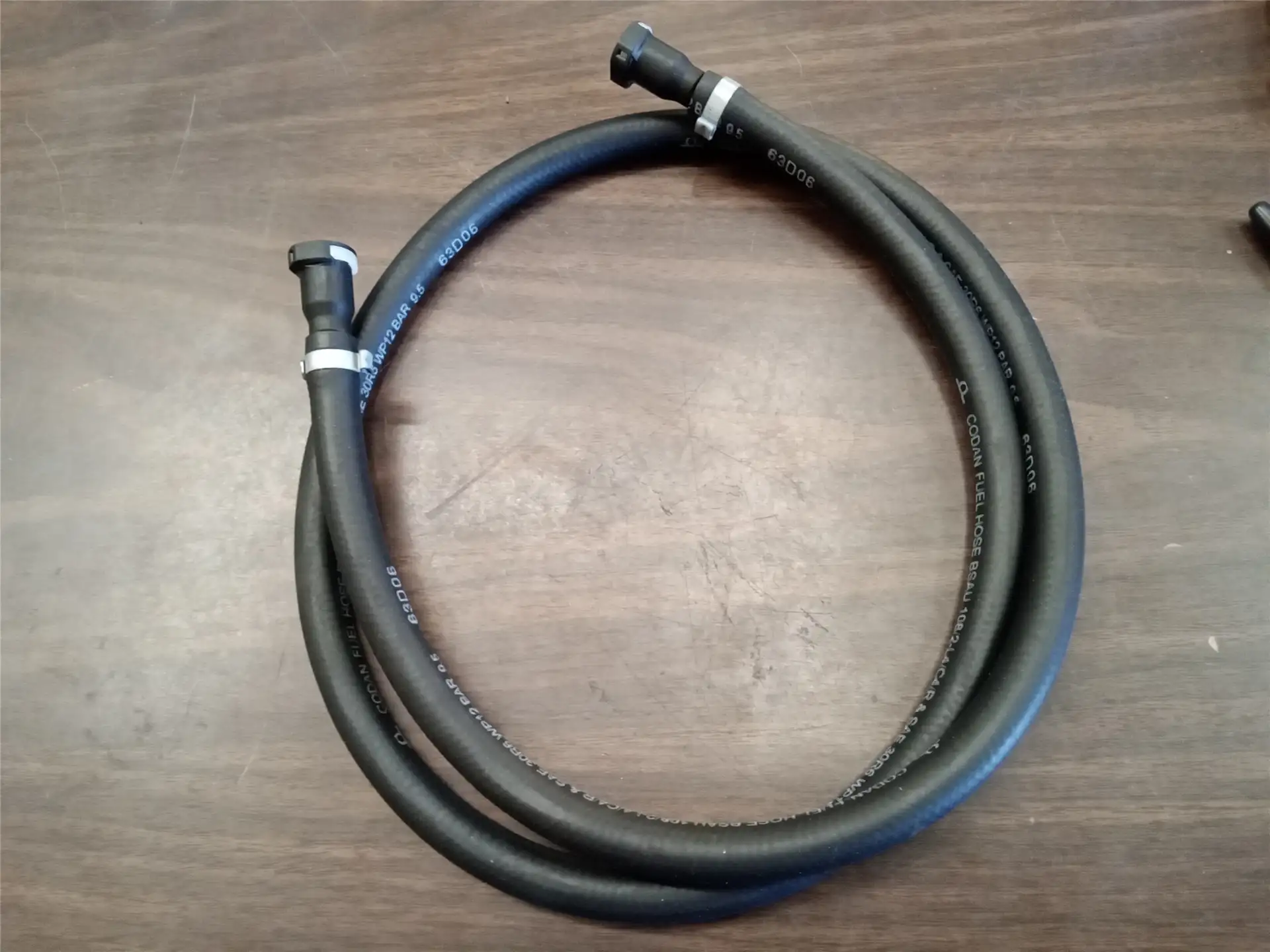 NEW HOSE FUEL image