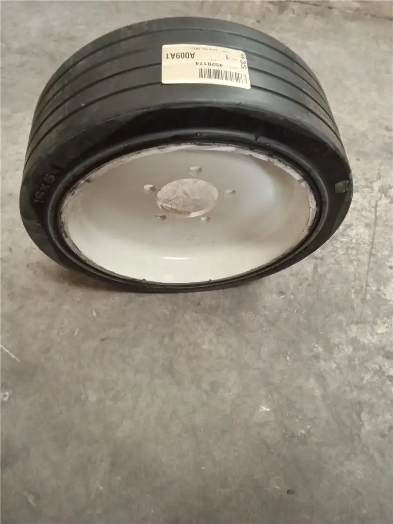 NEW 16X5 WHEEL image