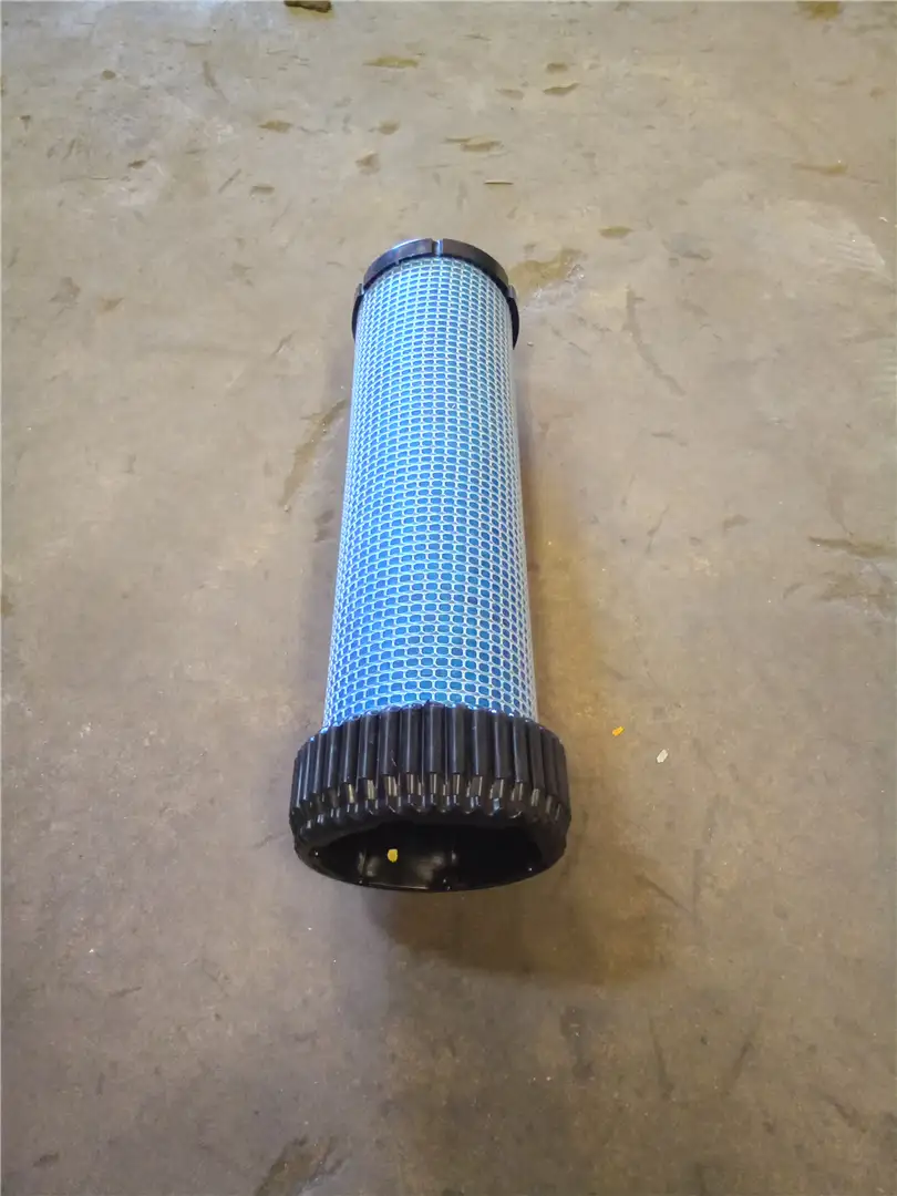 NEW AIR FILTER image