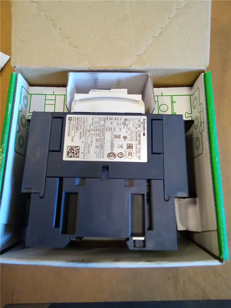 NEW CONTACTOR image