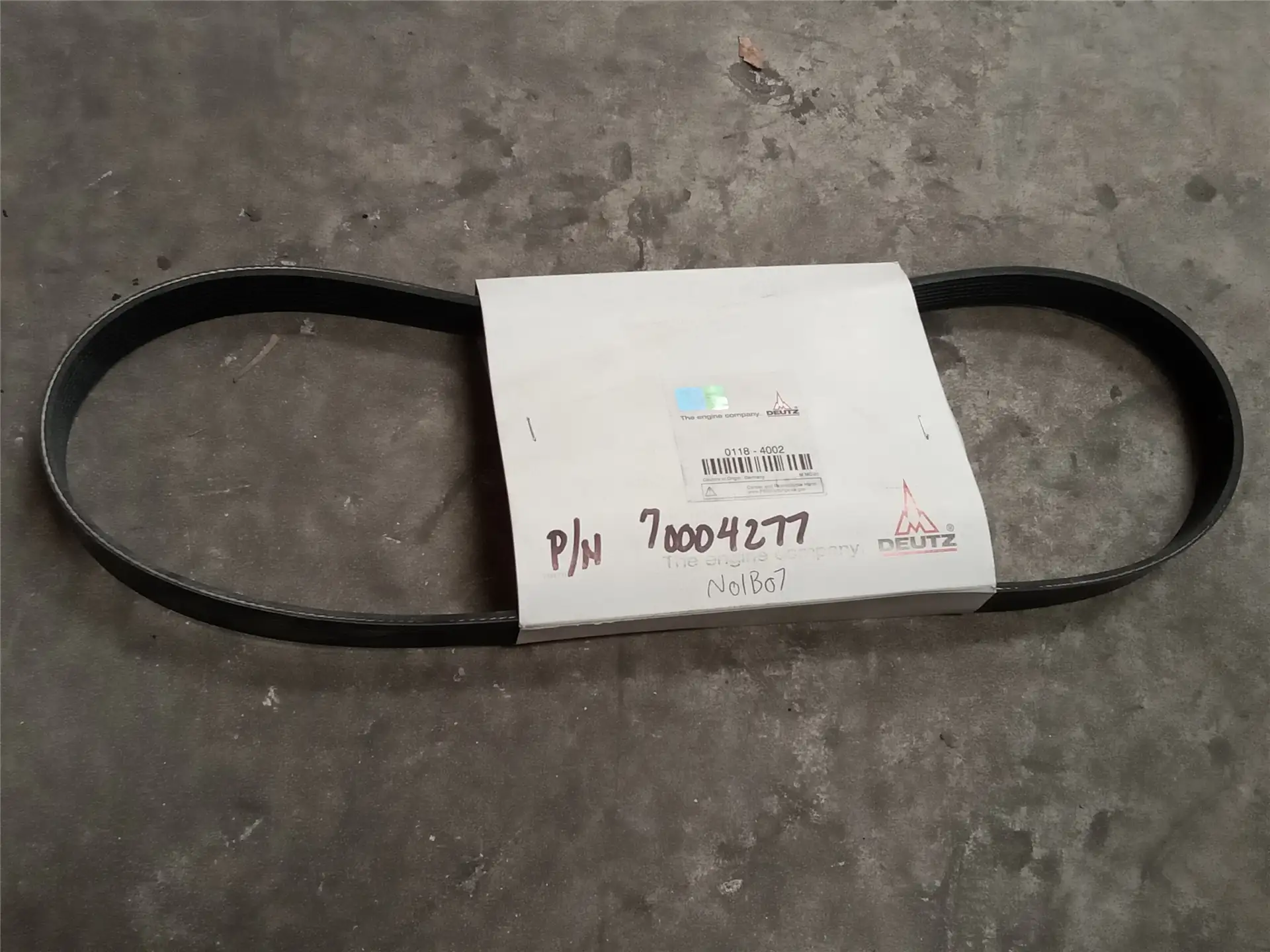 NEW V BELT RIBBED image