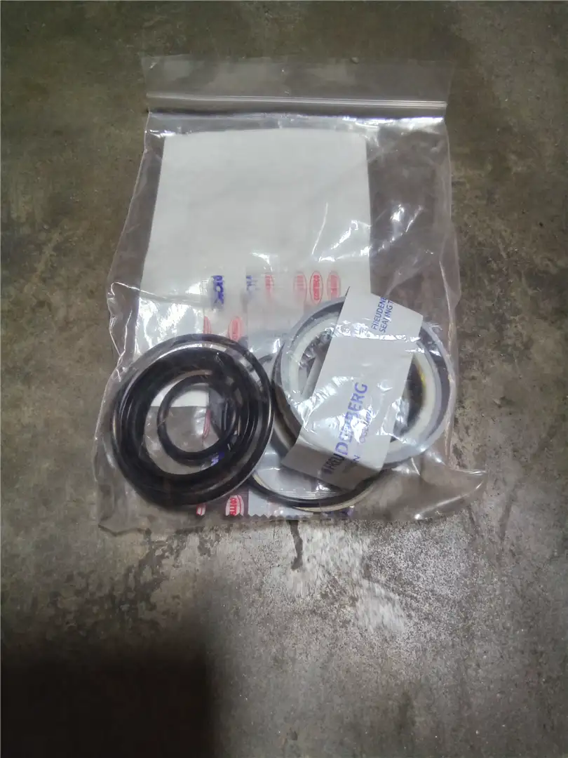 NEW SEAL KIT image