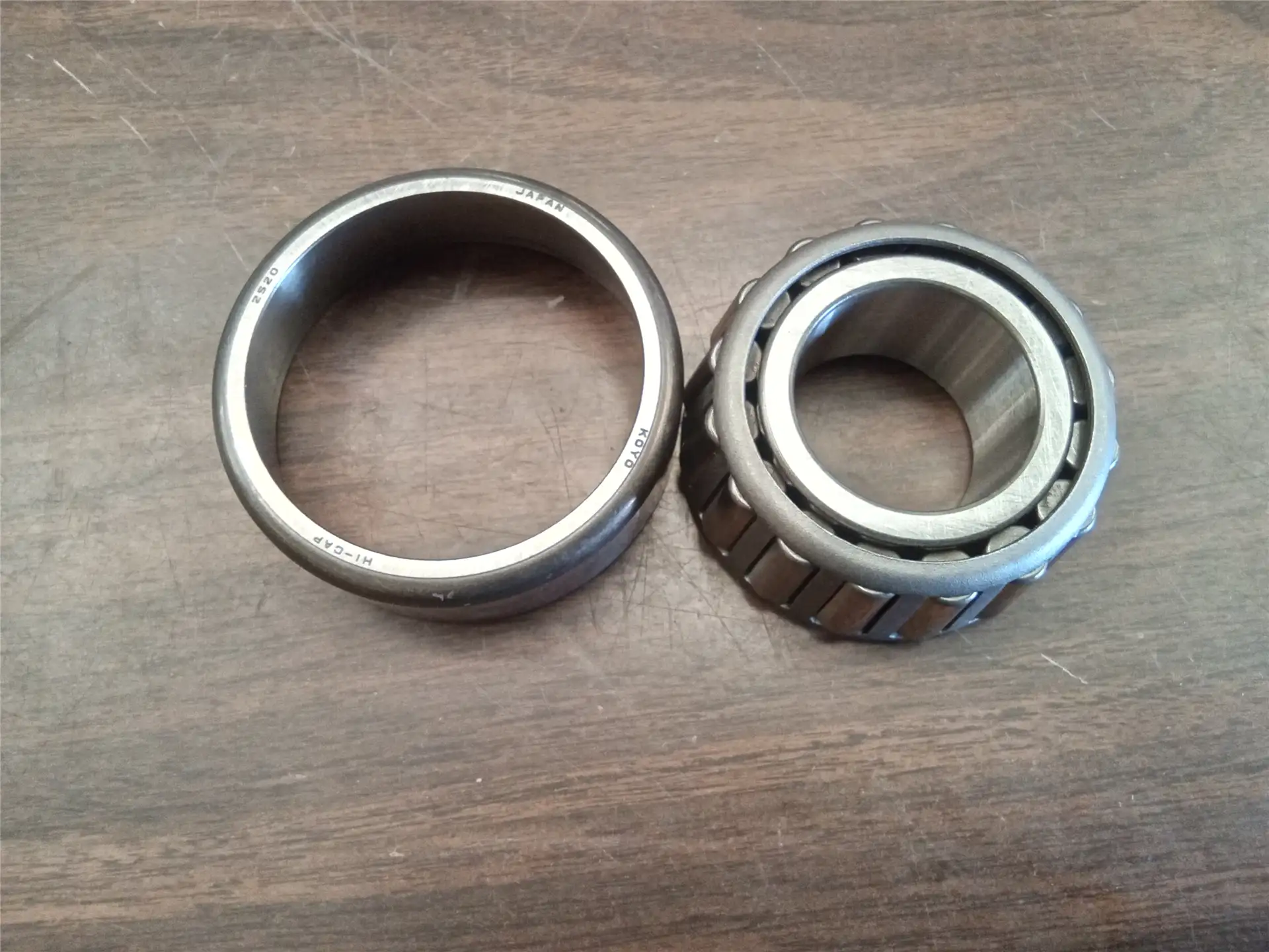 NEW ROLLER BEARING image