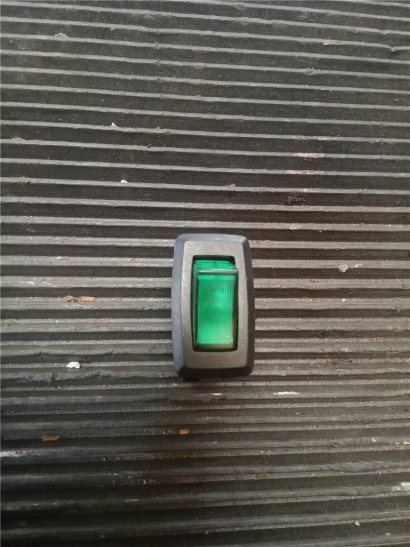 NEW ROCKER SWITCH image