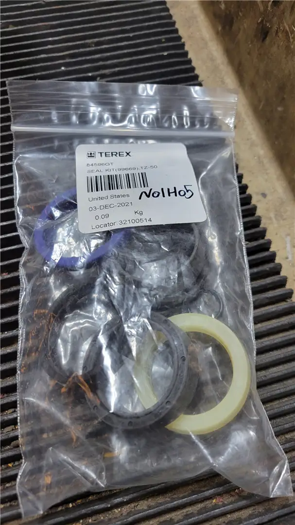 NEW SEAL KIT image