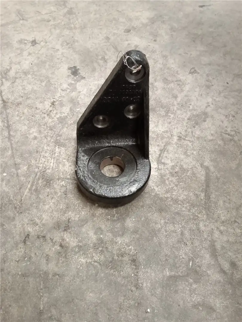 NEW ENGINE MOUNT image